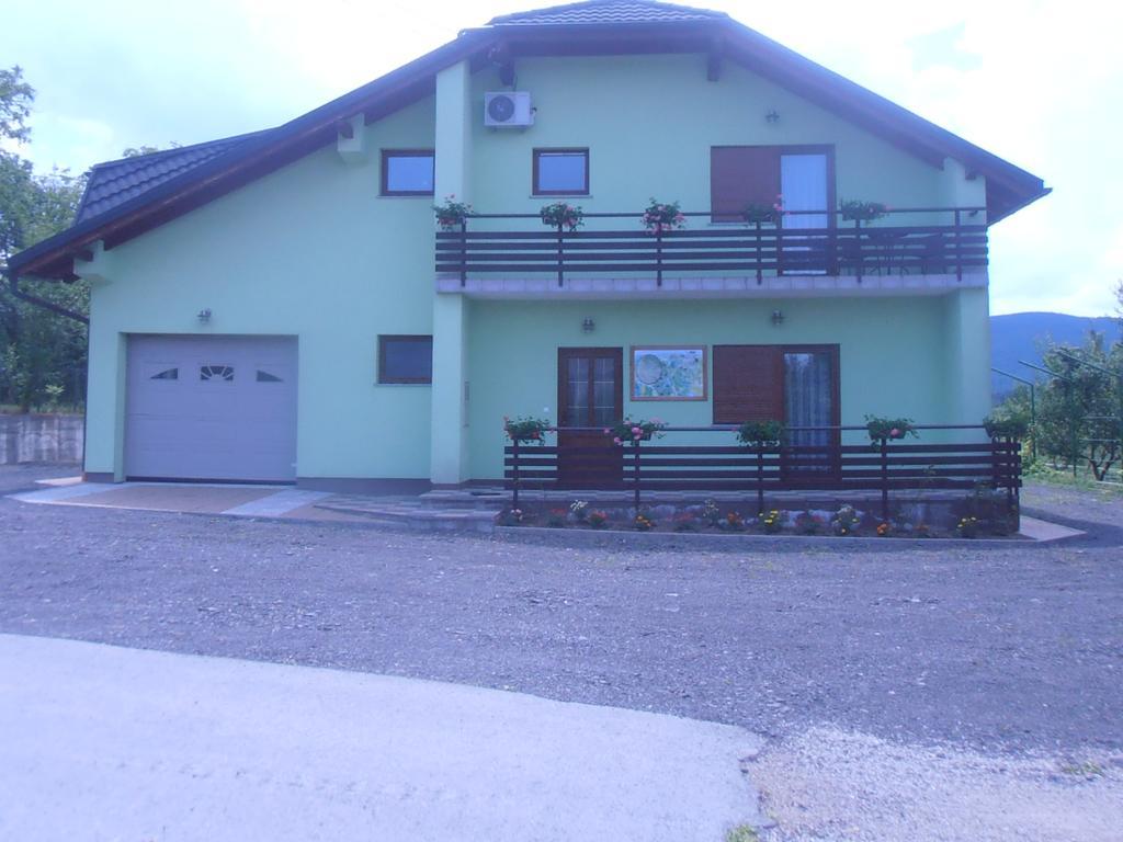 Green Apartment Plitvice Rakovica Kültér fotó